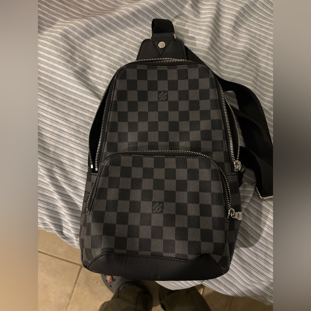 Damier Graphite Avenue Sling Bag